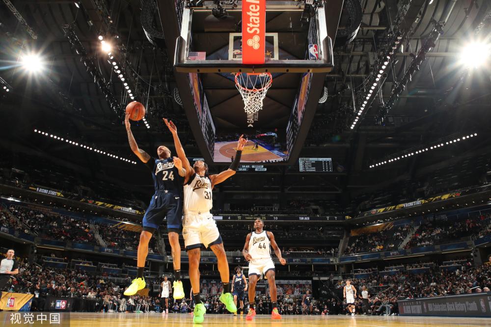 她并未受到 她并未受到