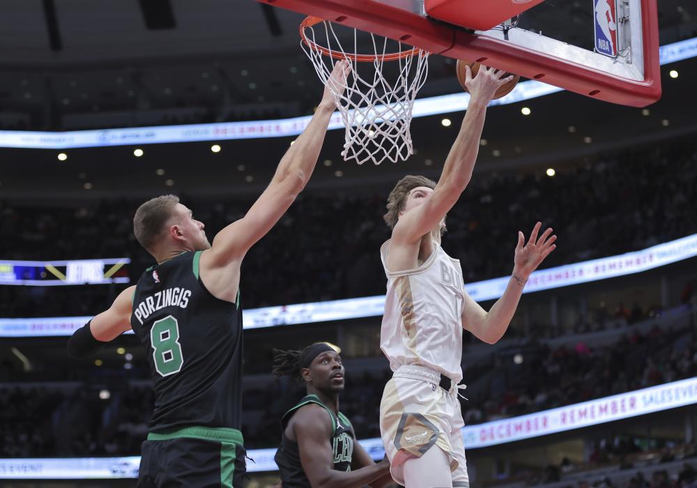 正是中场三 正是中场三