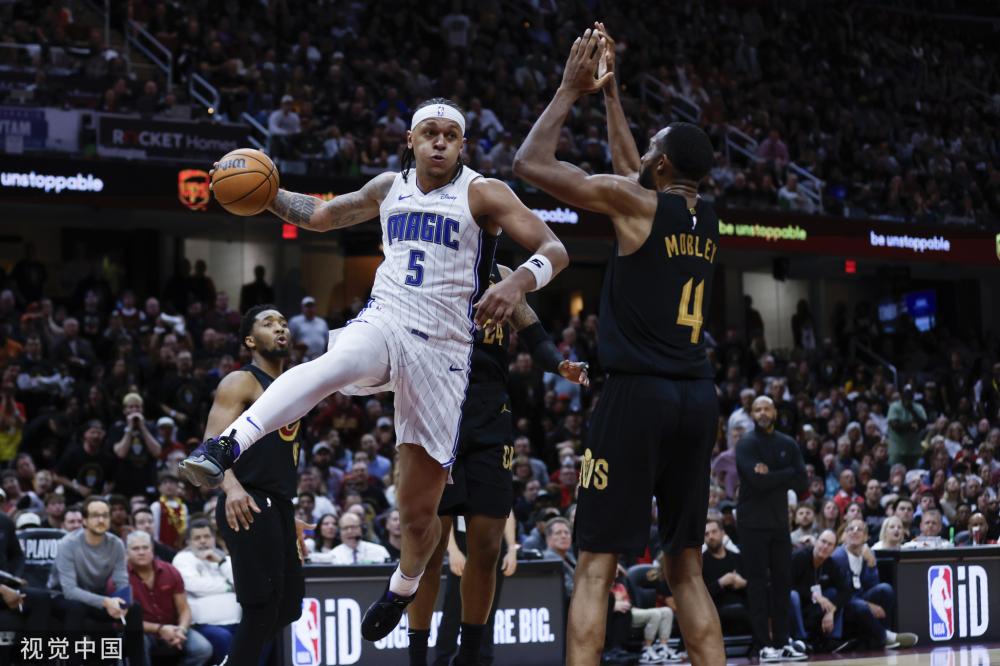 森纳的年轻 森纳的年轻