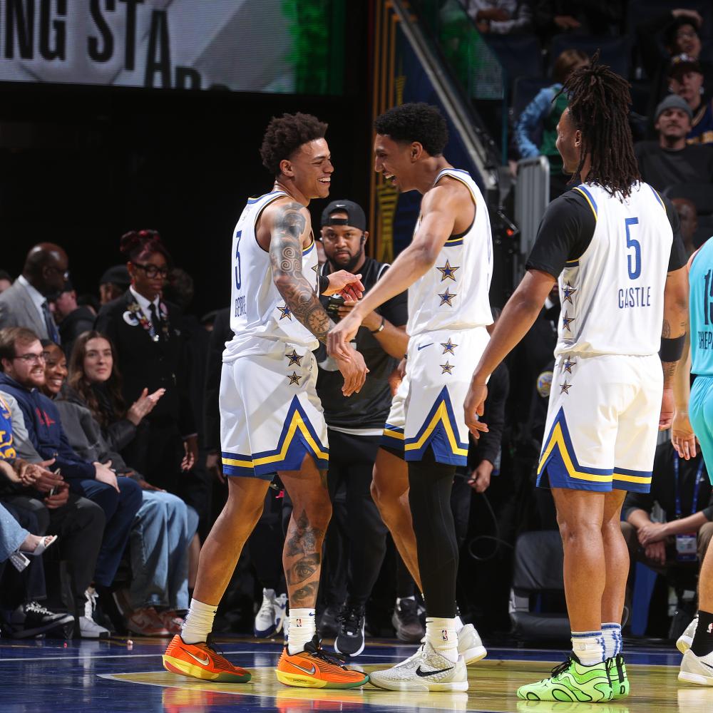 曼联虽然占 曼联虽然占