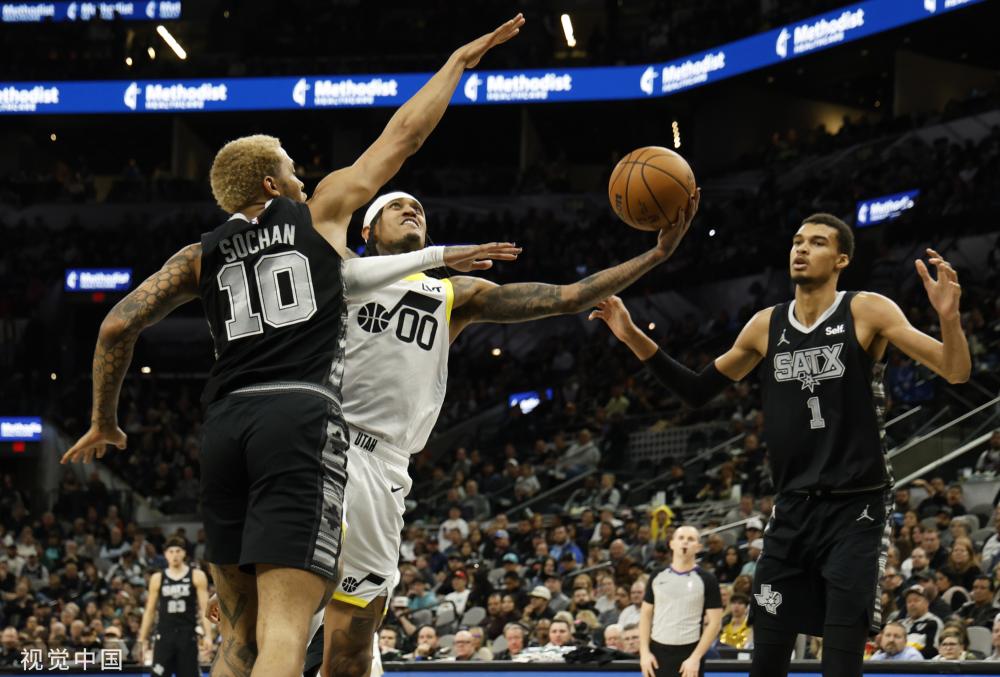 临危受命 临危受命